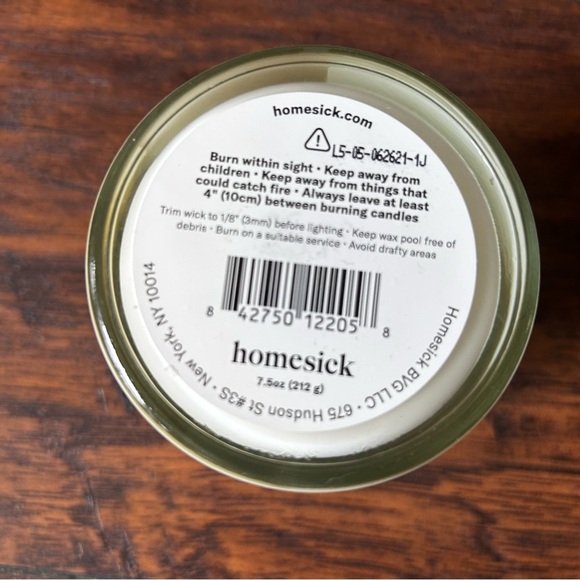 San Francisco Scented Candle - White - Picture 4 of 7